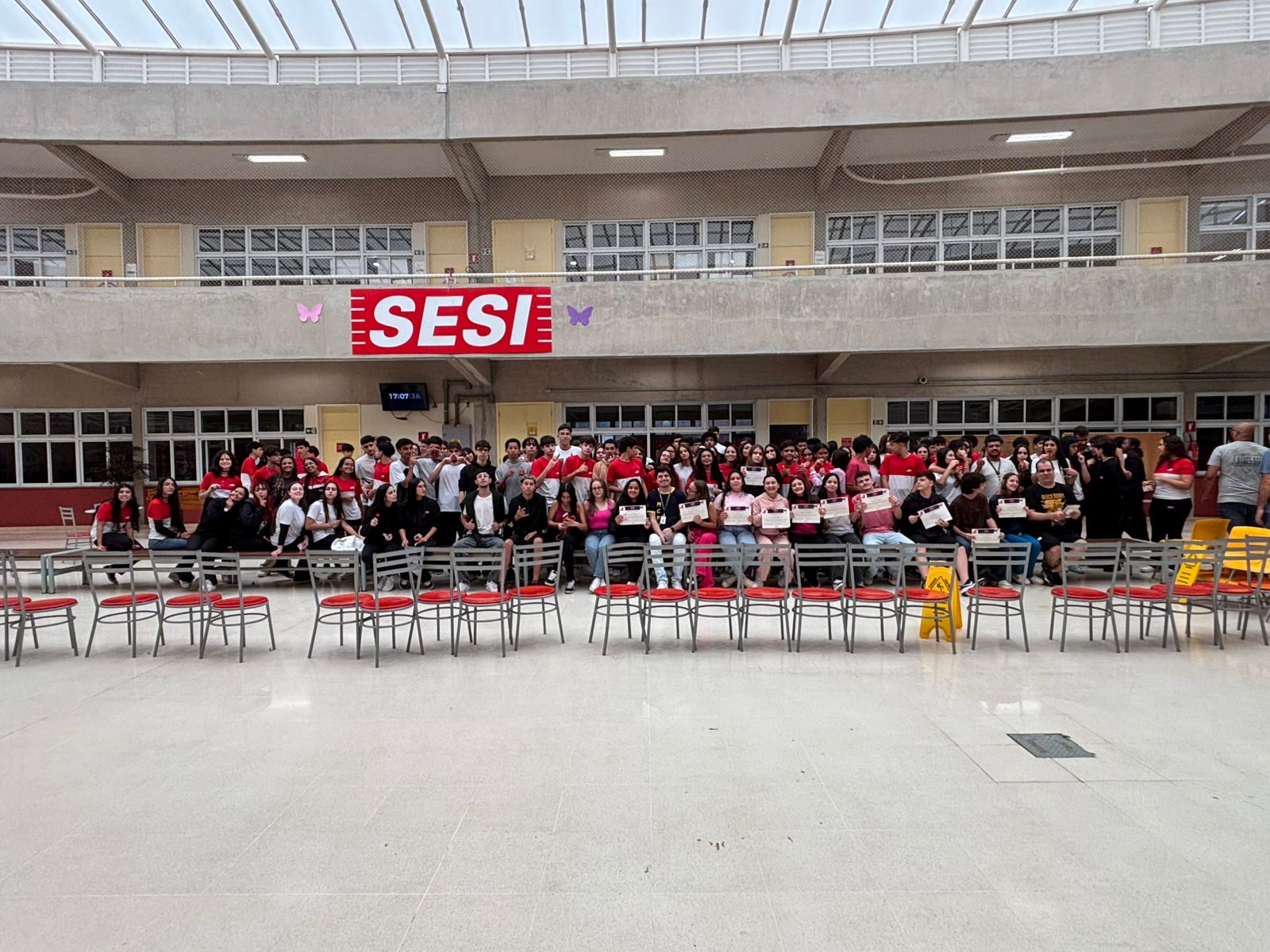 Apresentação sobre antimisoginia no SESI-012 em Bragança Paulista